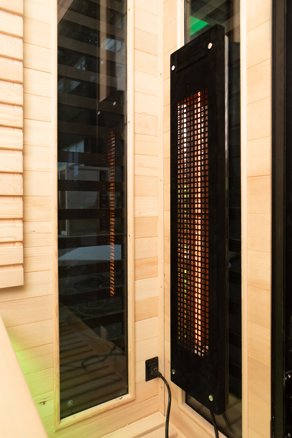 Peak Saunas Kilimanjaro 5-Person Outdoor Full Spectrum Infrared Sauna with Built-In XL Medical-Grade Red Light Therapy and Smart WiFi App Control